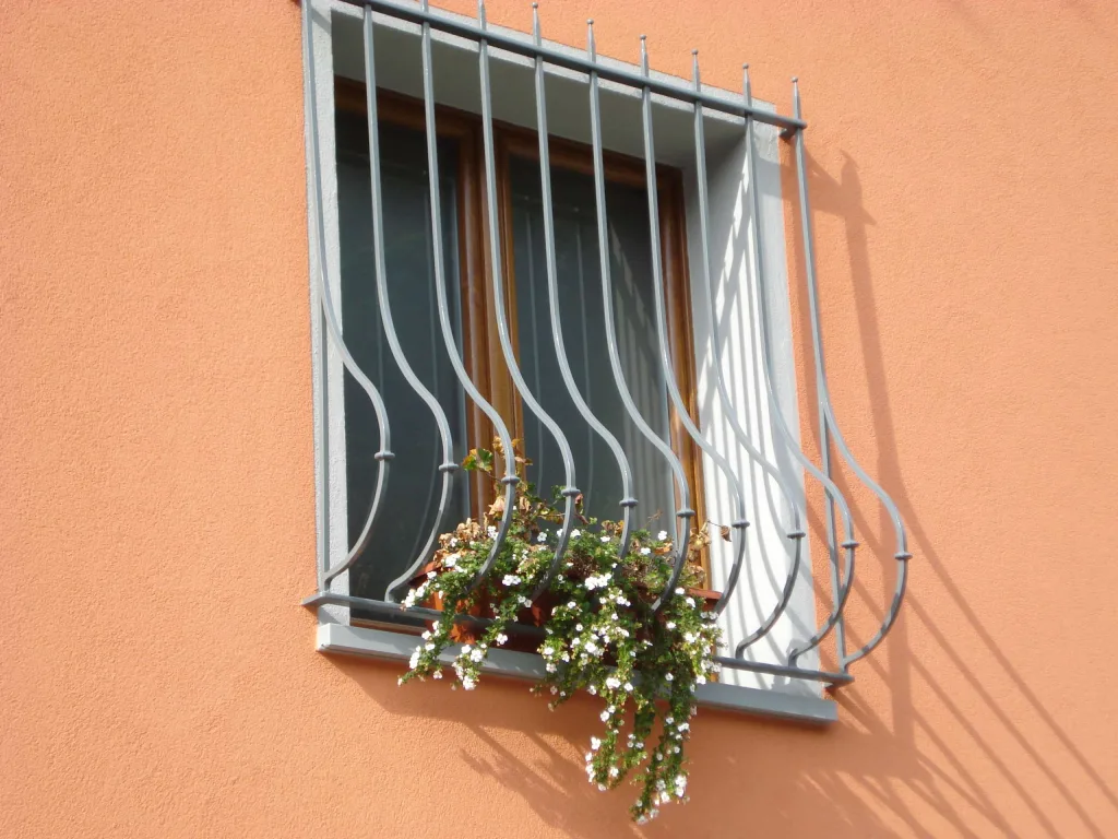 Proteggi la tua abitazione grazie alle grate di sicurezza